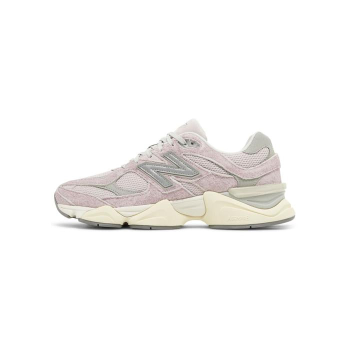 New Balance 9060 'December Sky'
