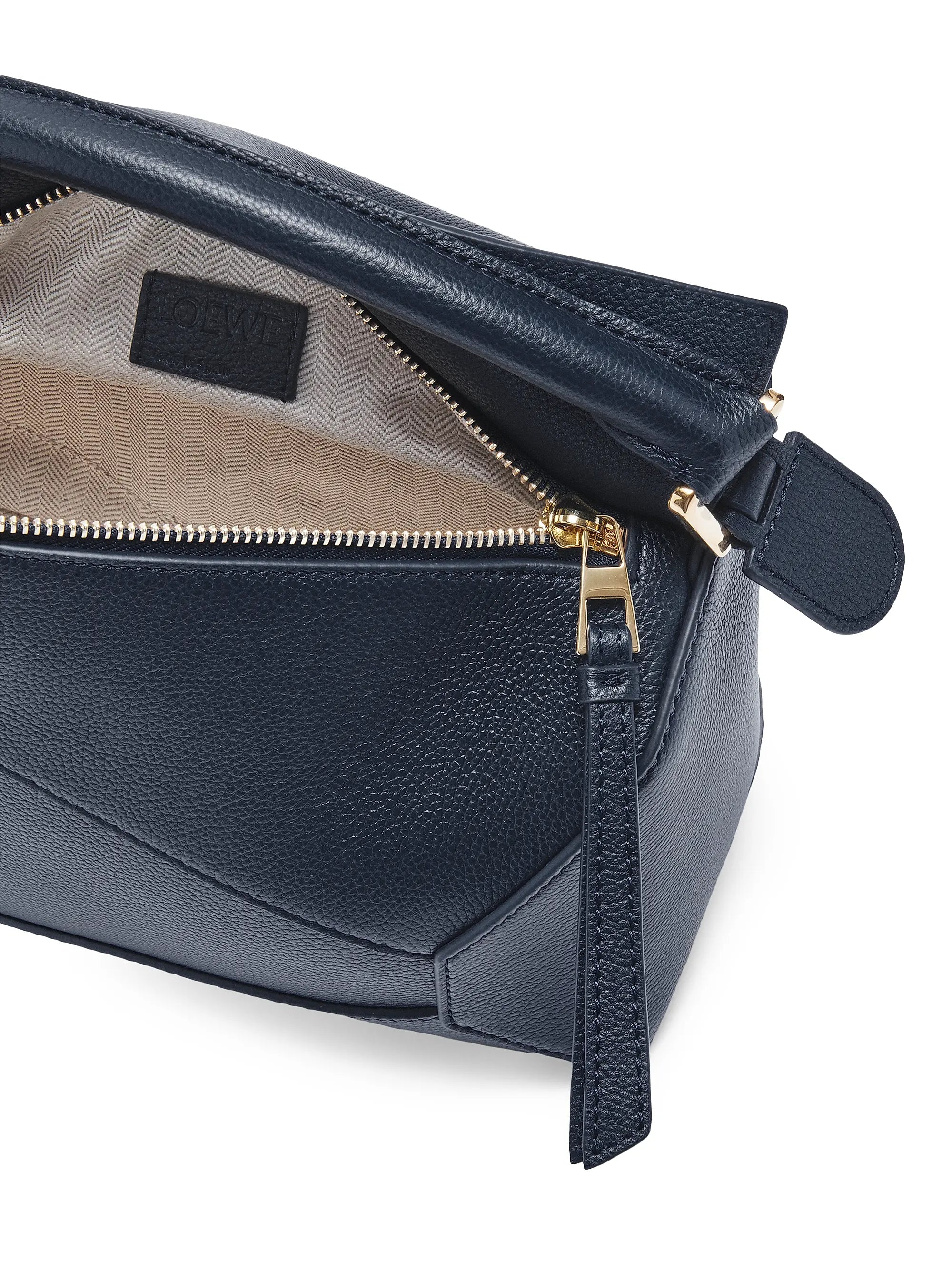 #color_deep-navy