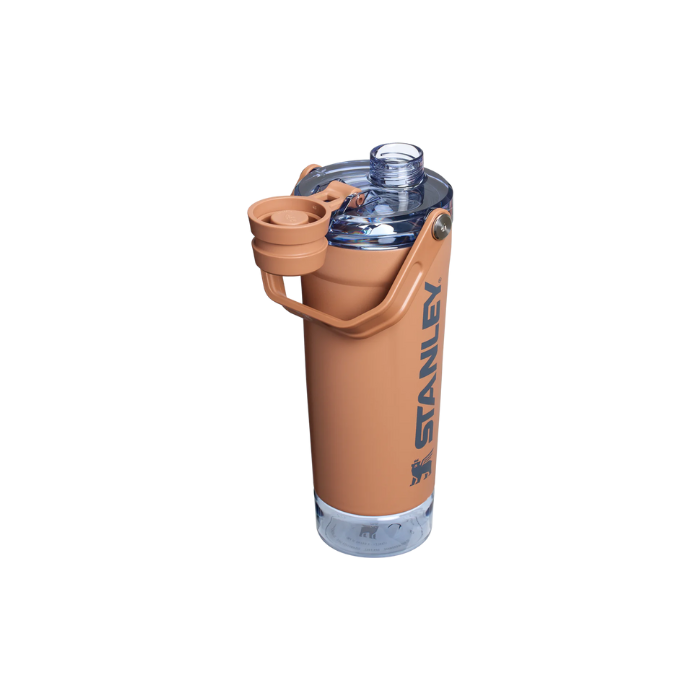 Stanley The Activate Shaker Bottle 20 OZ