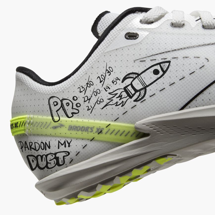 Brooks Draft XC White/Black/Nightlife