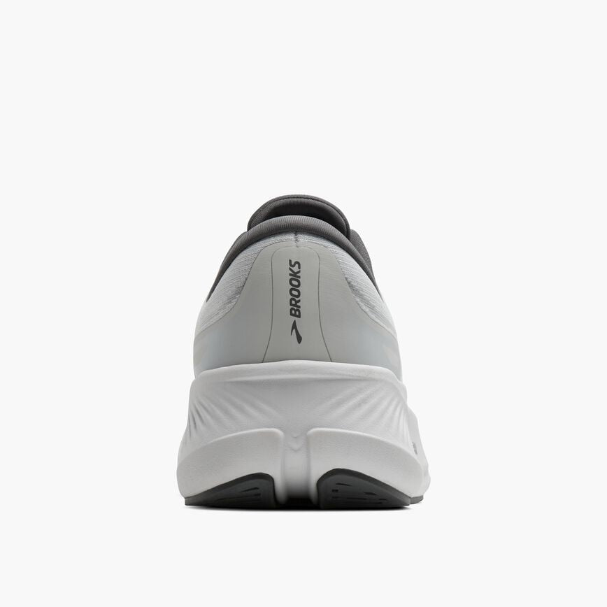 Brooks Revel Max Oyster Mushroom/Poppy Seed