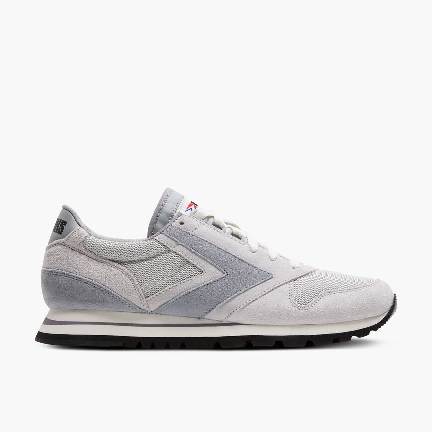 Brooks Chariot Gray/White