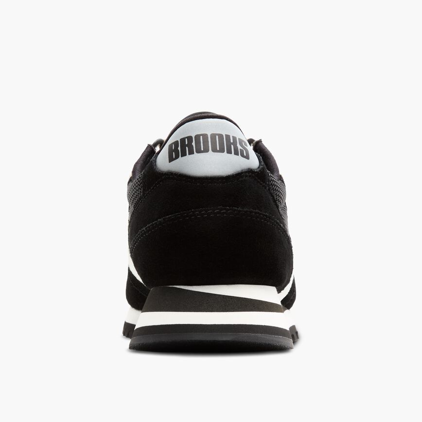 Brooks Chariot Black/White