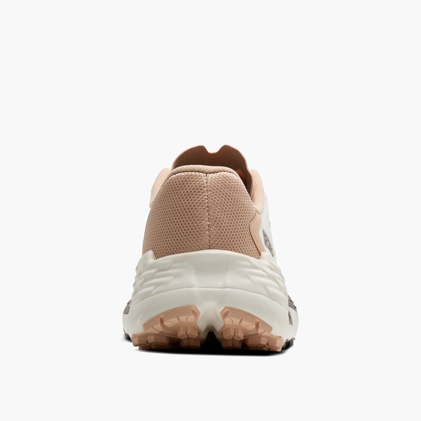 Brooks Catamount 4 Coconut Milk/Almond/Peach (Women's)