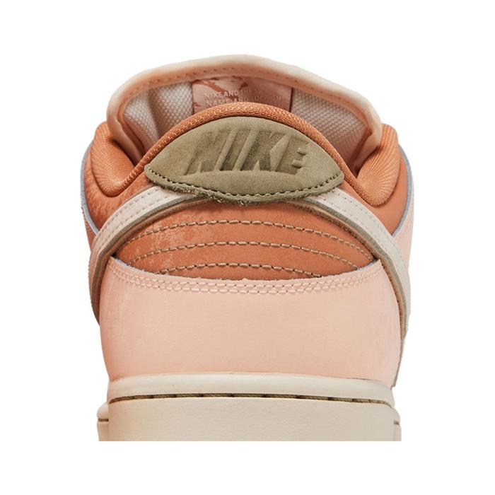 Nike Dunk Low SB 'Trocadéro Gardens'