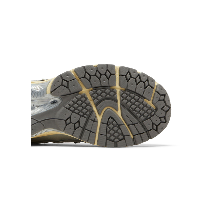 New Balance thisisneverthat x 1906R 'The 2022 Downtown Run'