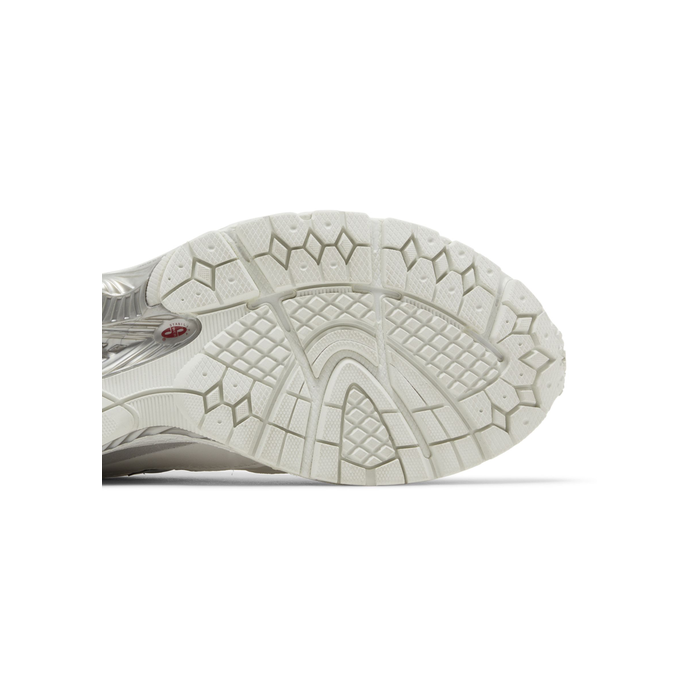 New Balance 2002R GORE-TEX 'White Brighton Grey'