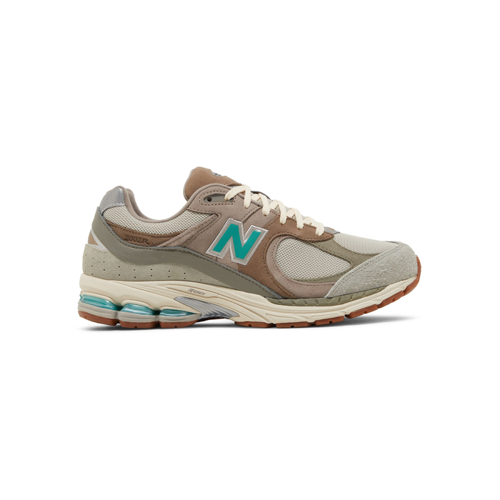 New Balance atmos x 2002R 'Oasis'