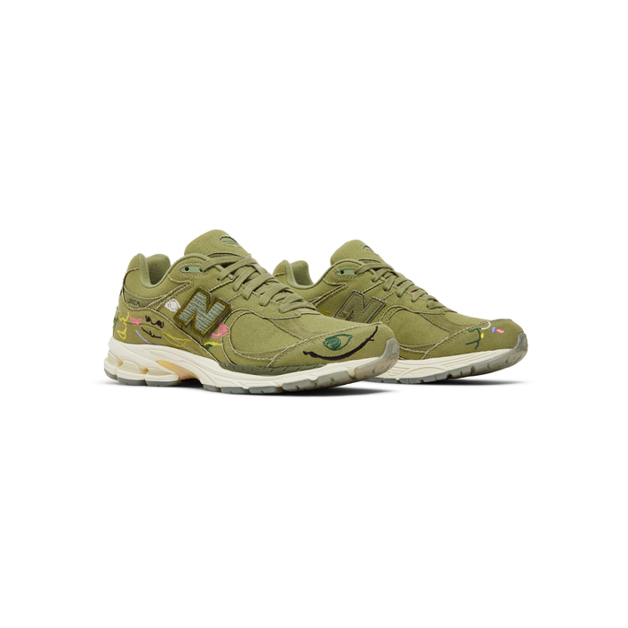 New Balance Bryant Giles x 2002R 'What Now?'