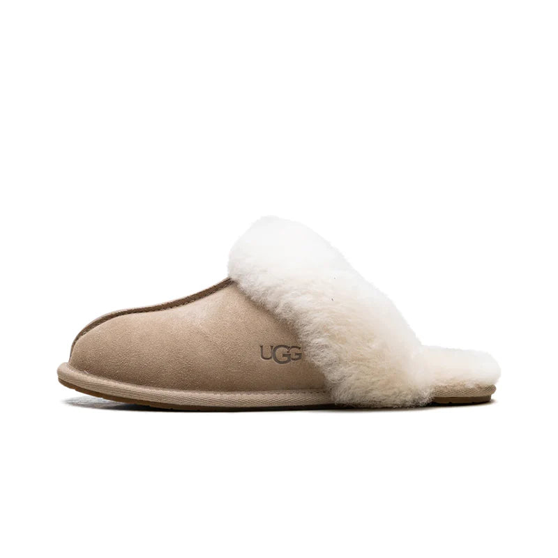 UGG SAND Scuffette II Slipper (W)