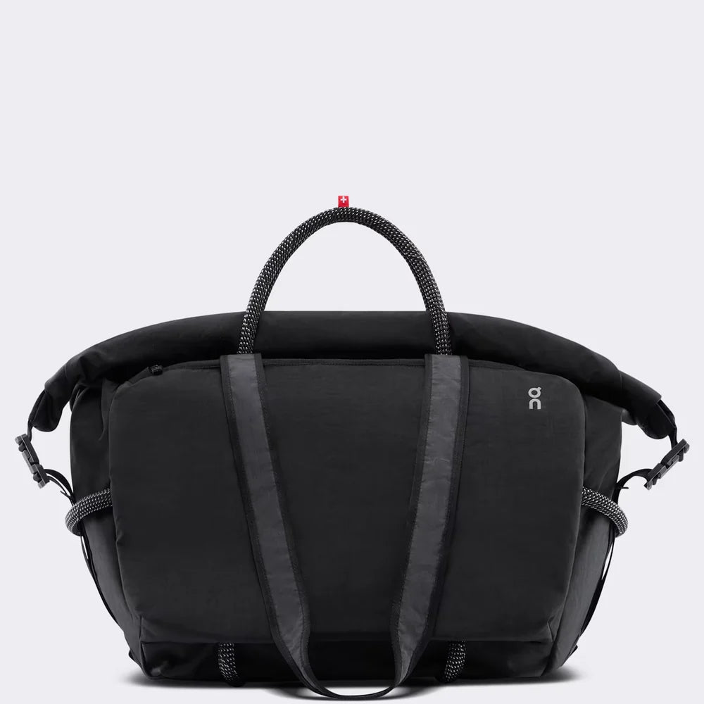 On Track Pack 40L Elite Black | Magnet
