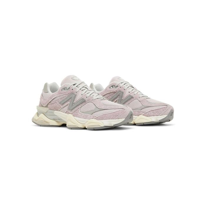 New Balance 9060 'December Sky'