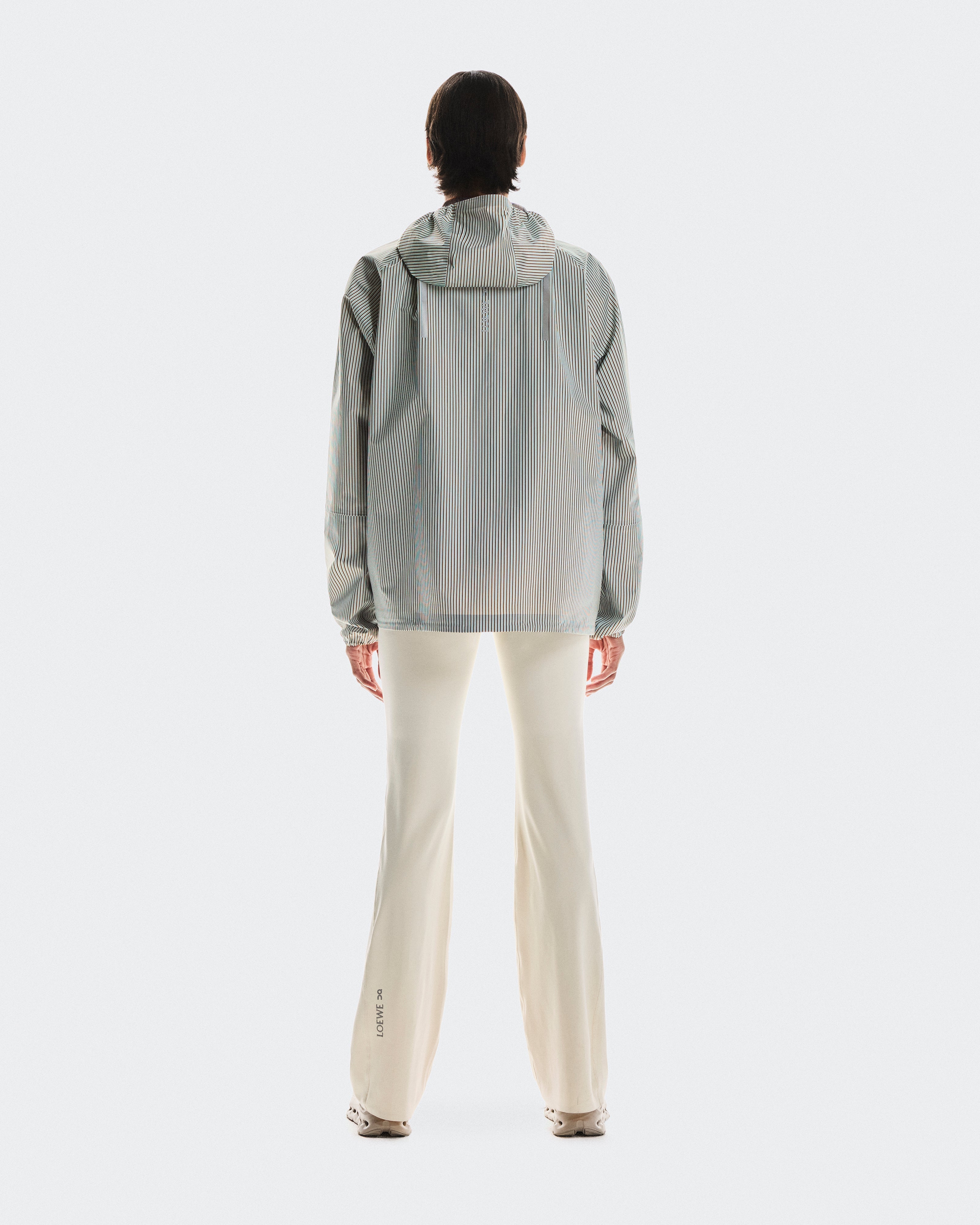On Storm Anorak Loewe Beige | Blue
