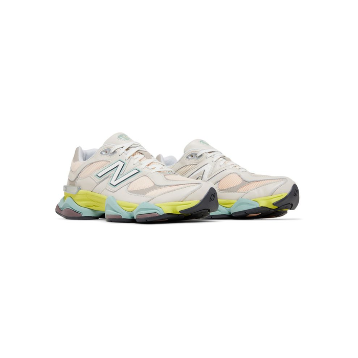 New Balance 9060 'Moonbeam Vintage Rose'