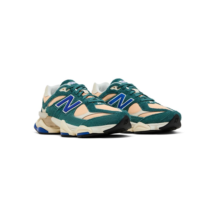 New Balance 9060 'New Spruce Peach Blossom'