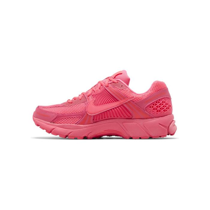 Nike Running Air Zoom Vomero 5 'Hot Punch'