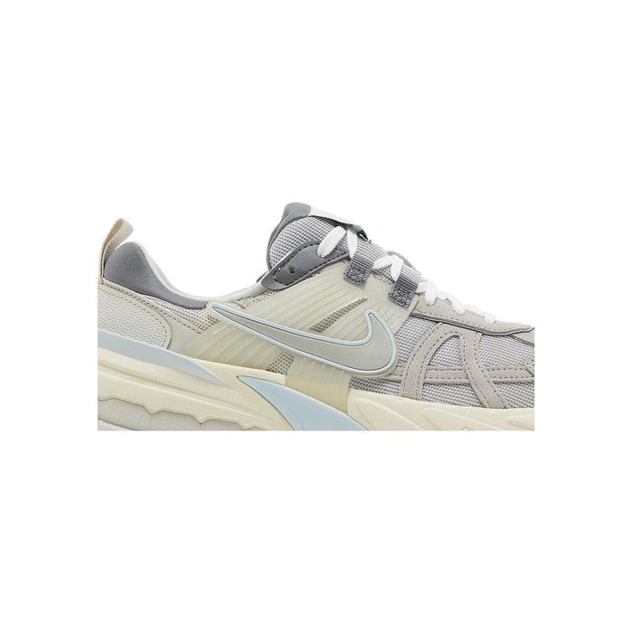 Nike Running Wmns V2K Run 'Light Bone Iron Ore'
