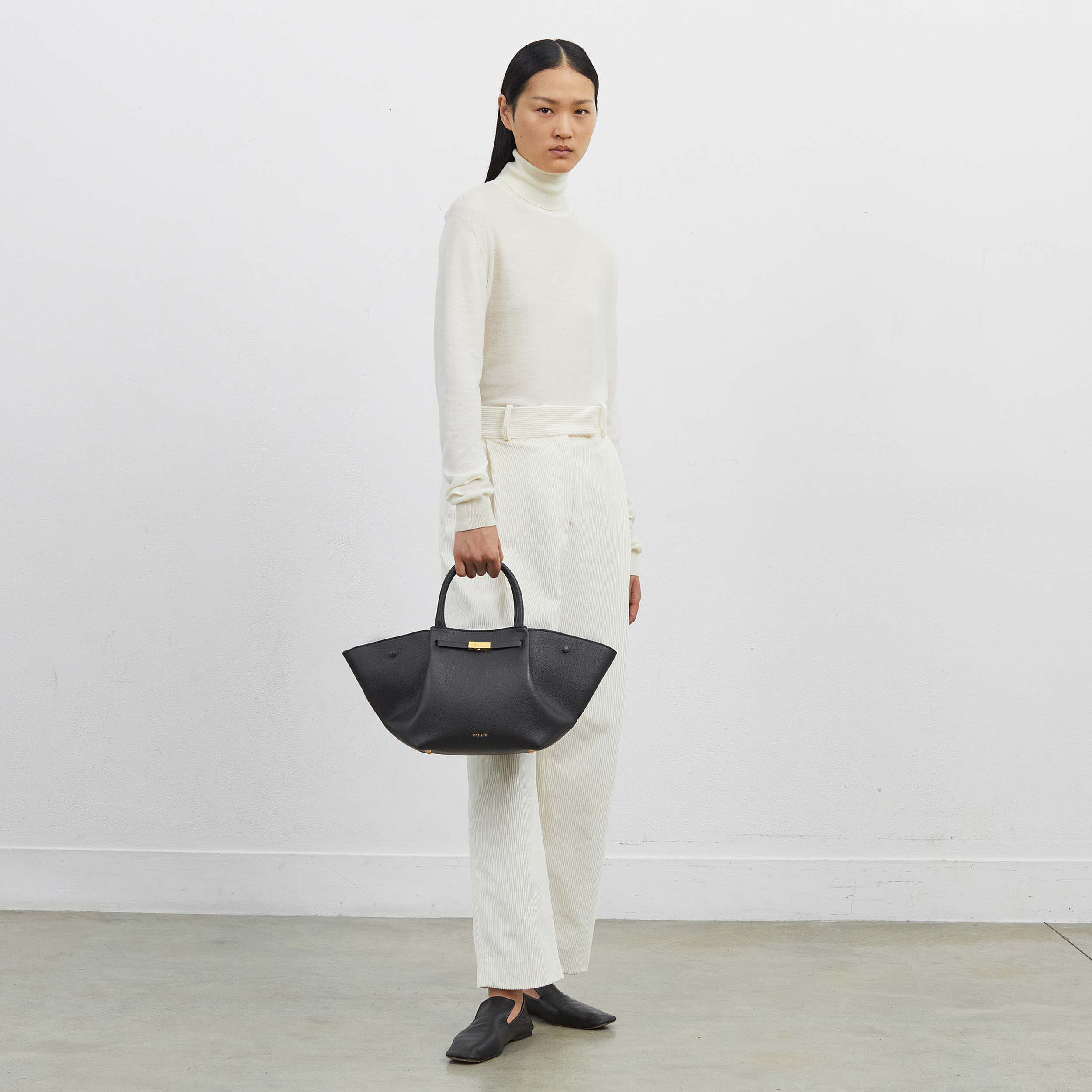 DeMellier The Midi New York black small grain