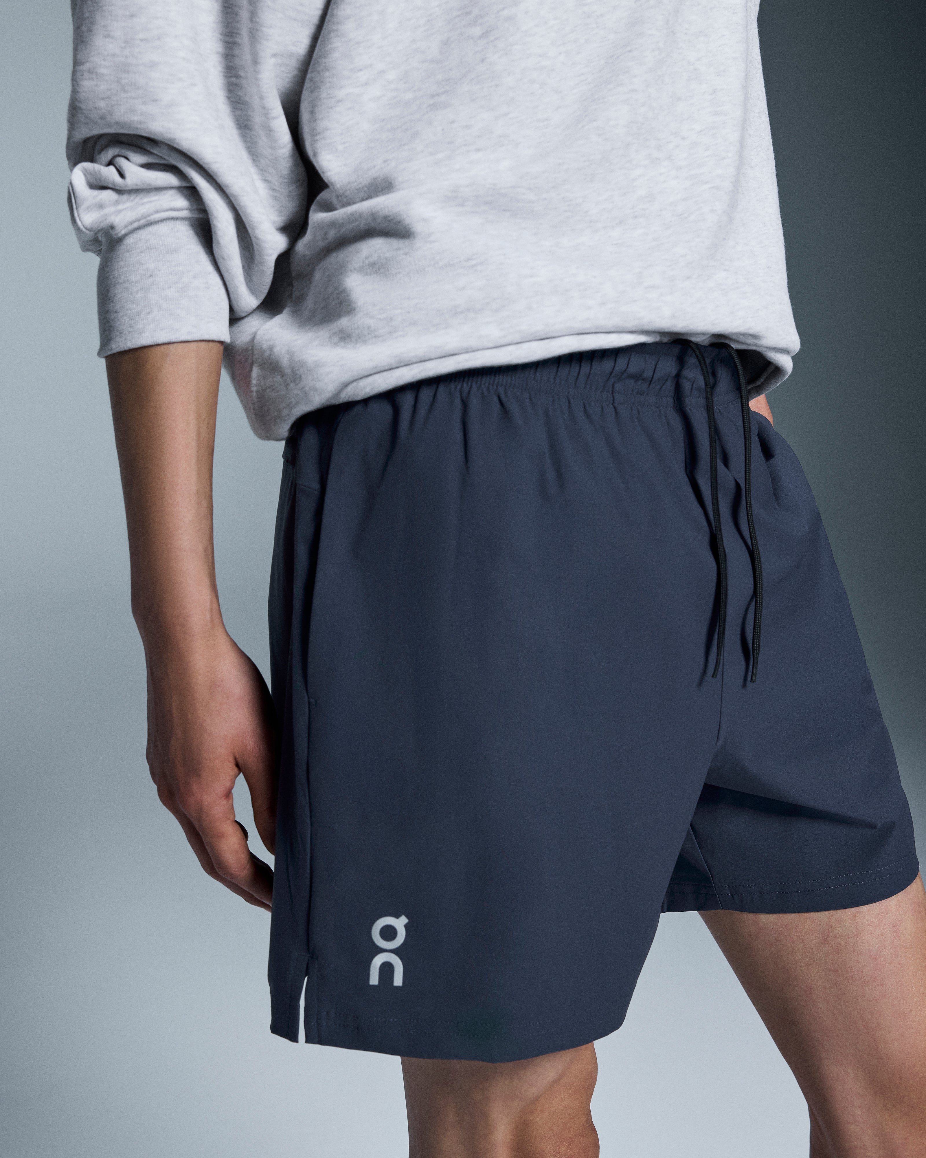 On 5" Core Shorts Midnight