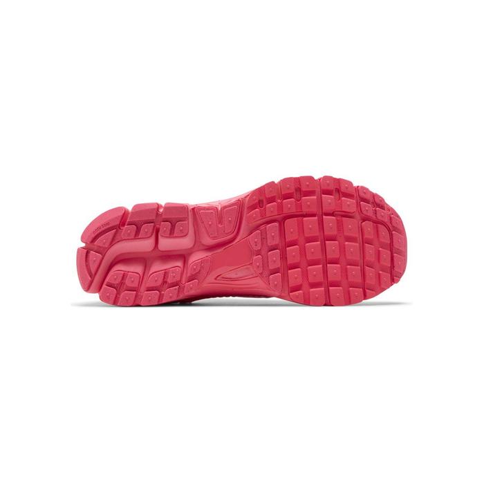 Nike Running Air Zoom Vomero 5 'Hot Punch'