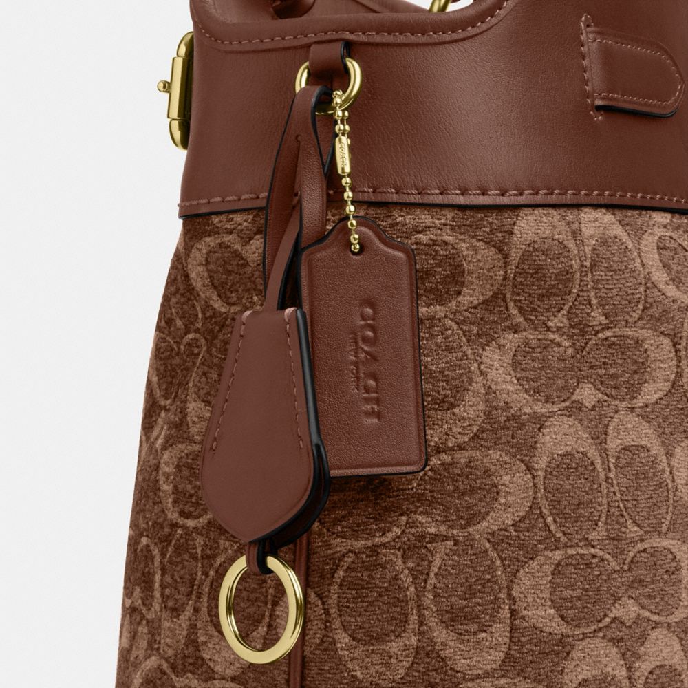 Coach Easton Tote Bag In Signature Chenille Im Light Khaki Vintage Brown