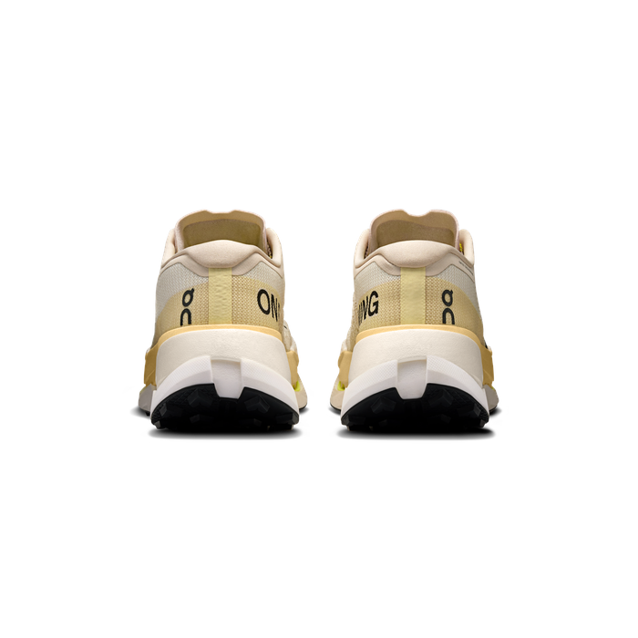 ON Running Women's Cloudultra Pro Pearl | Lychee
