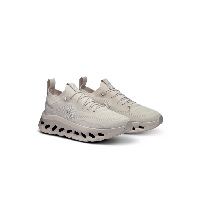 ON Running Women's Cloudtilt LOEWE Sand