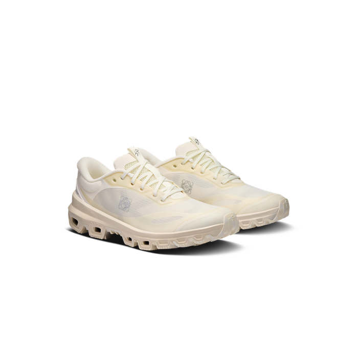 ON Running Women's Cloudventure LOEWE 2 Eggshell