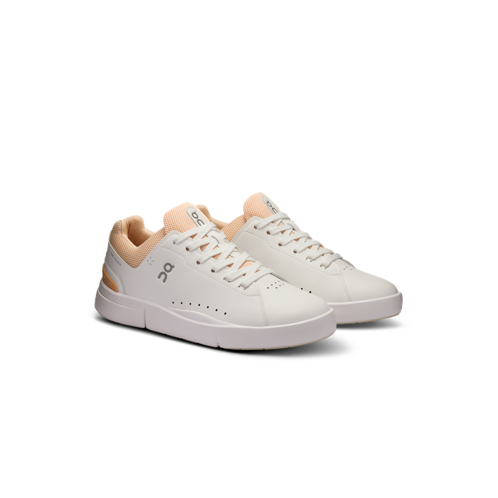 ON Running Women's THE ROGER Advantage White | Savannah