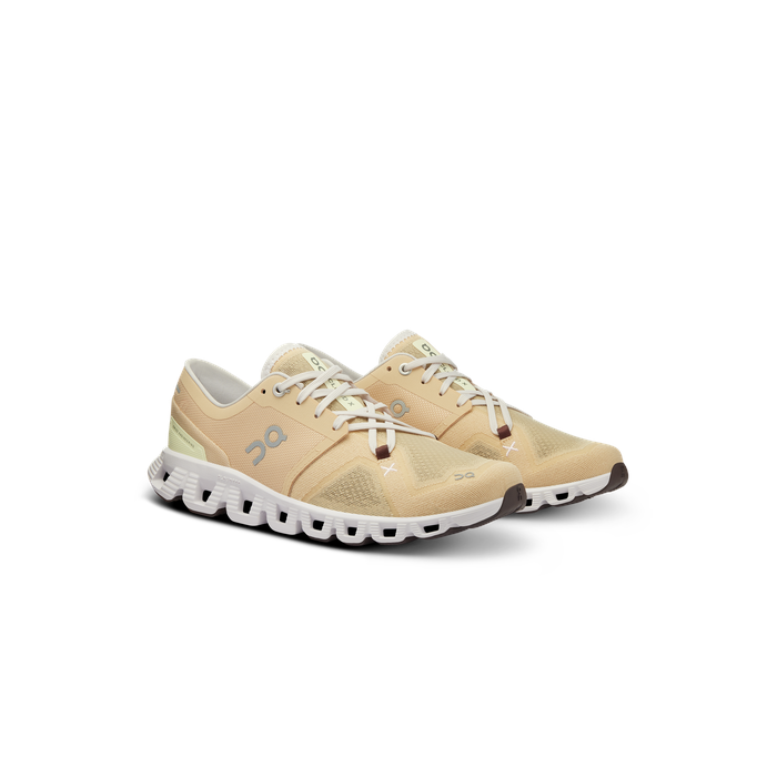 ON Running Women's Cloud X 3 Savannah | Frost