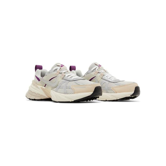 Nike Running Wmns V2K Run Premium 'Light Bone Viotech'