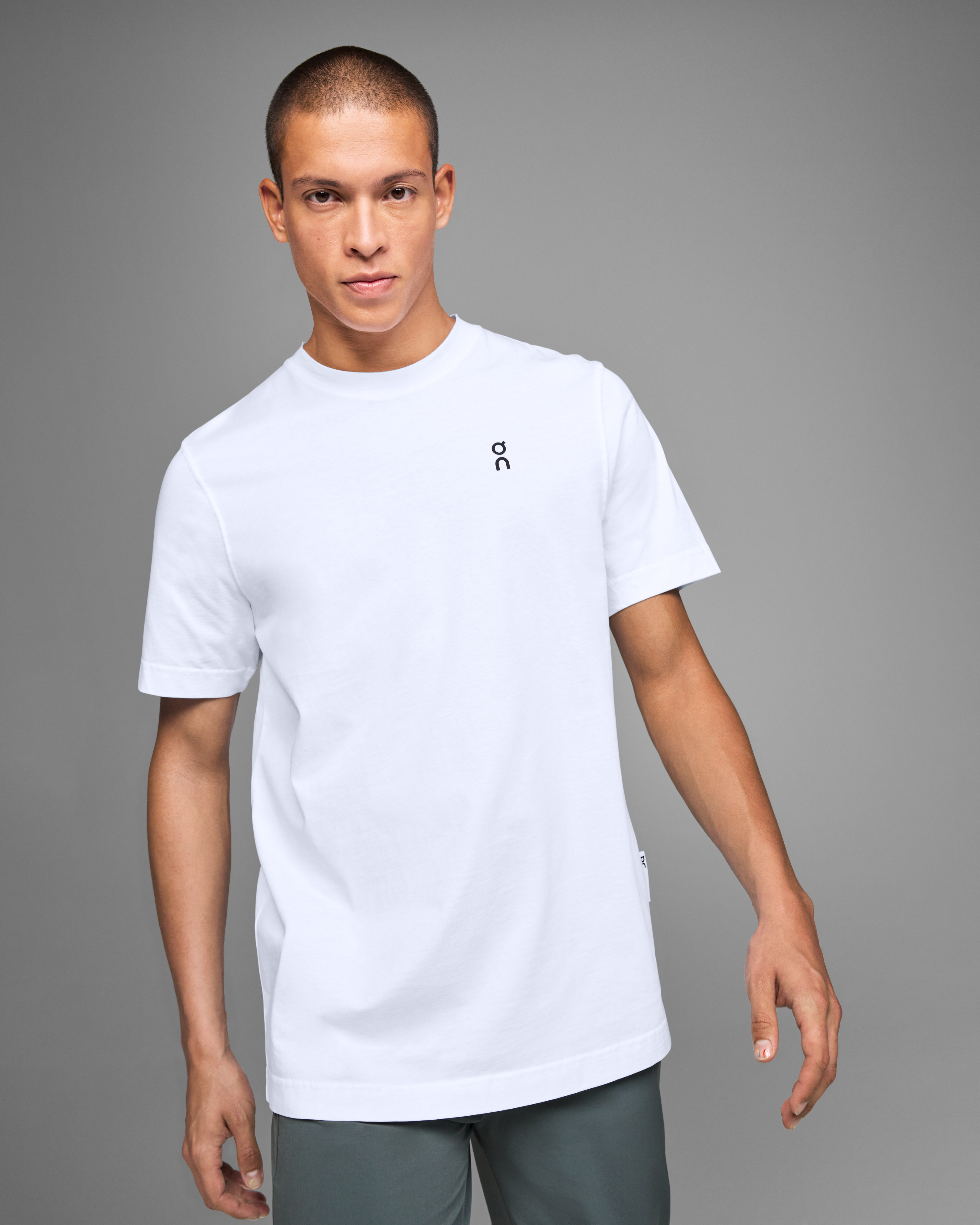On Graphic-T White