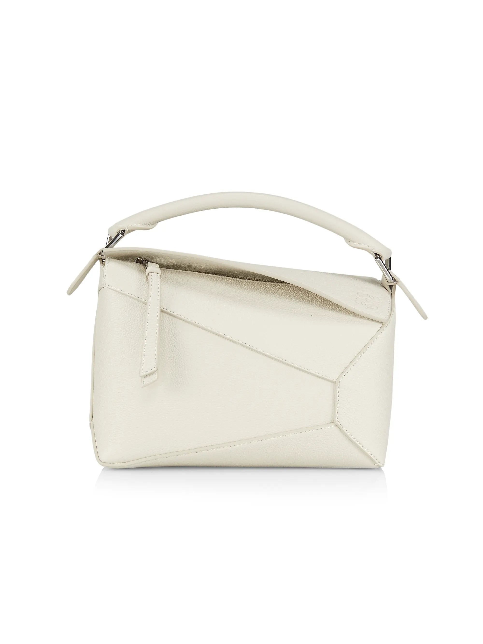 #color_soft-white