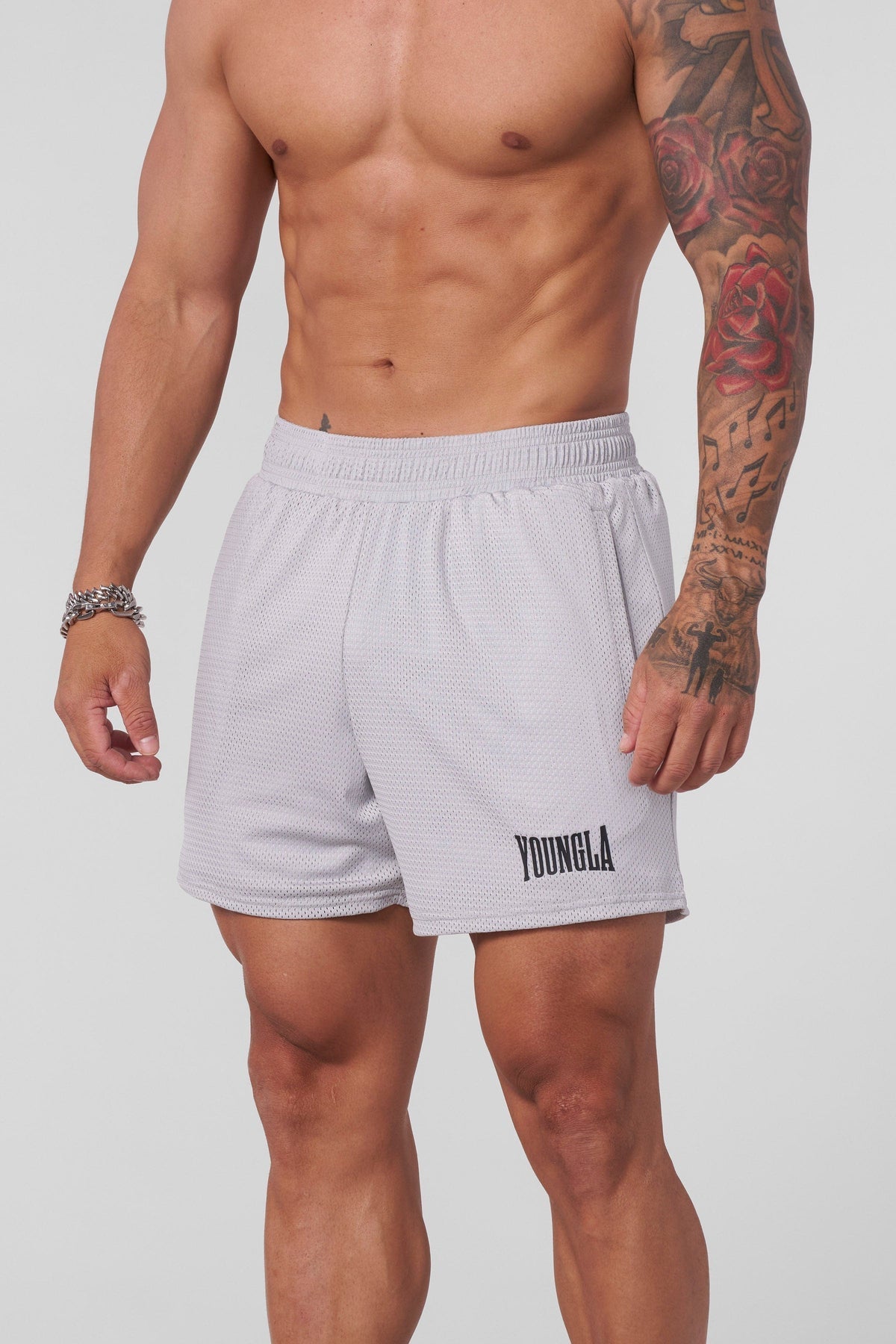 1026 - AeroMesh Shorts Light Grey