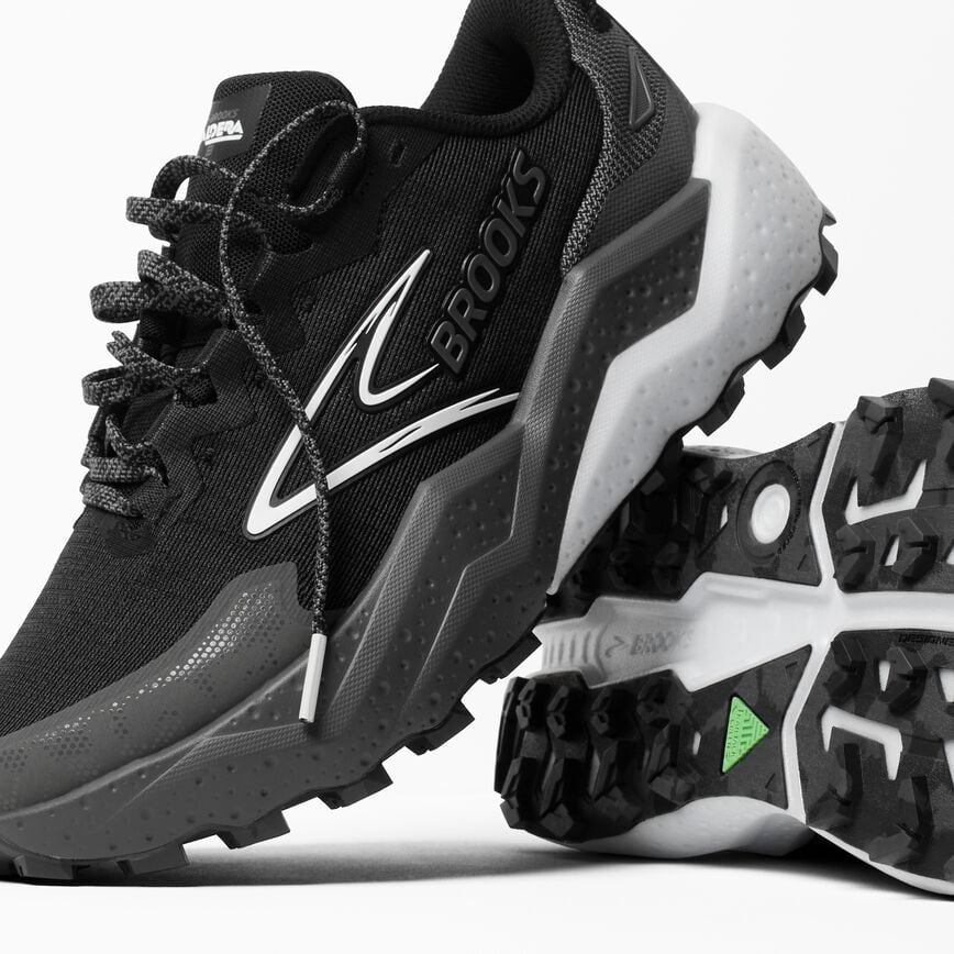 Brooks Caldera 8 Black/Blackened Pearl/White