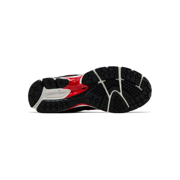 New Balance 2002R 'True Red Black'