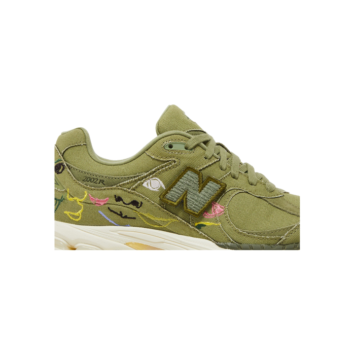 New Balance Bryant Giles x 2002R 'What Now?'