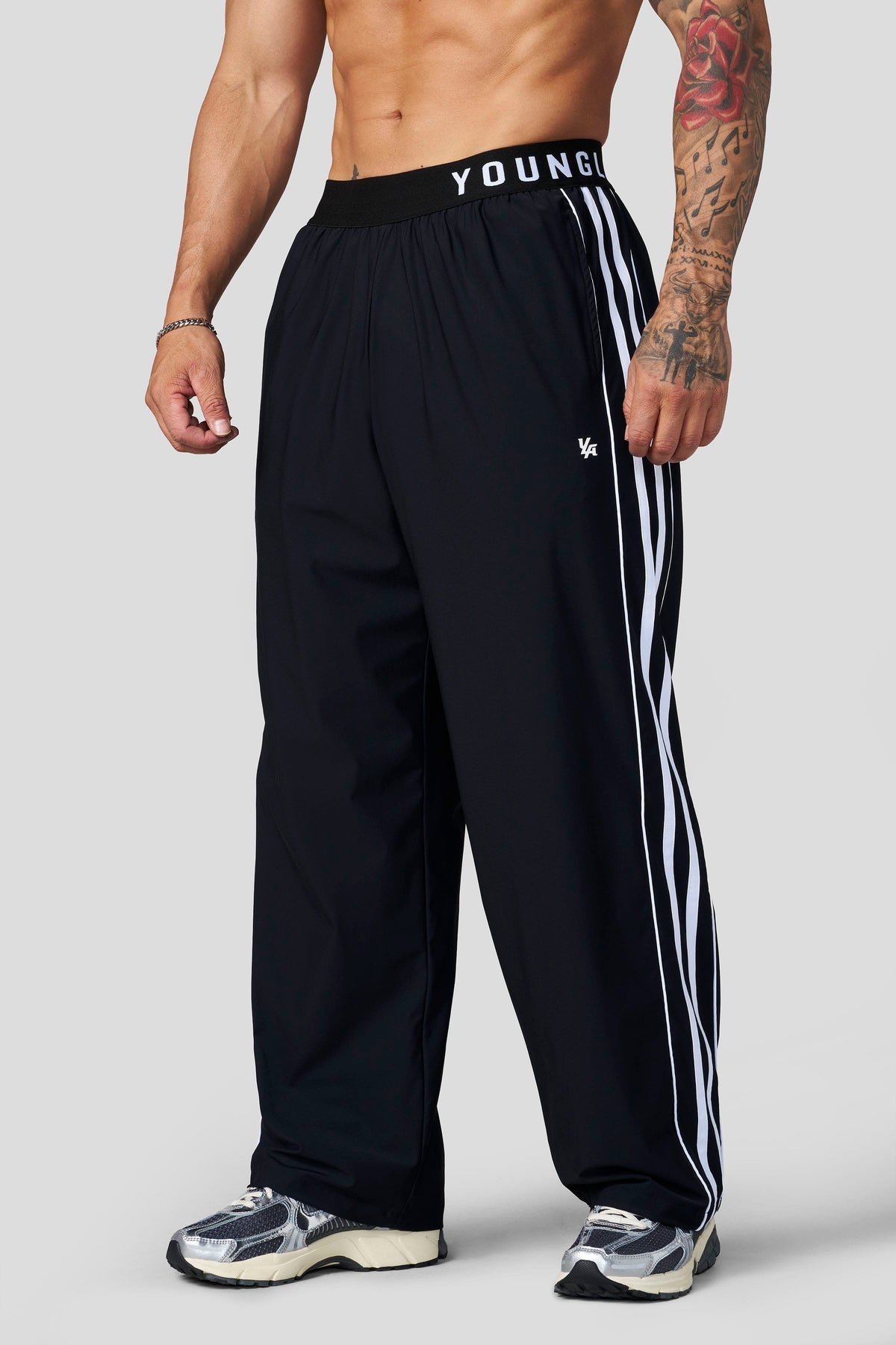 2024 - Lite Velocity Fitness Pants Black - Unmatched Kicks - YOUNG LA