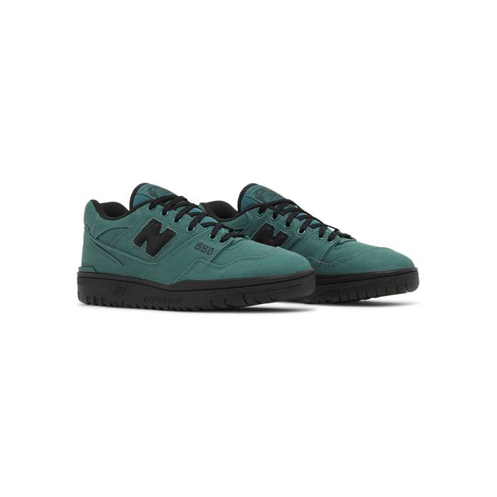 New Balance thisisneverthat x 550 'Green'