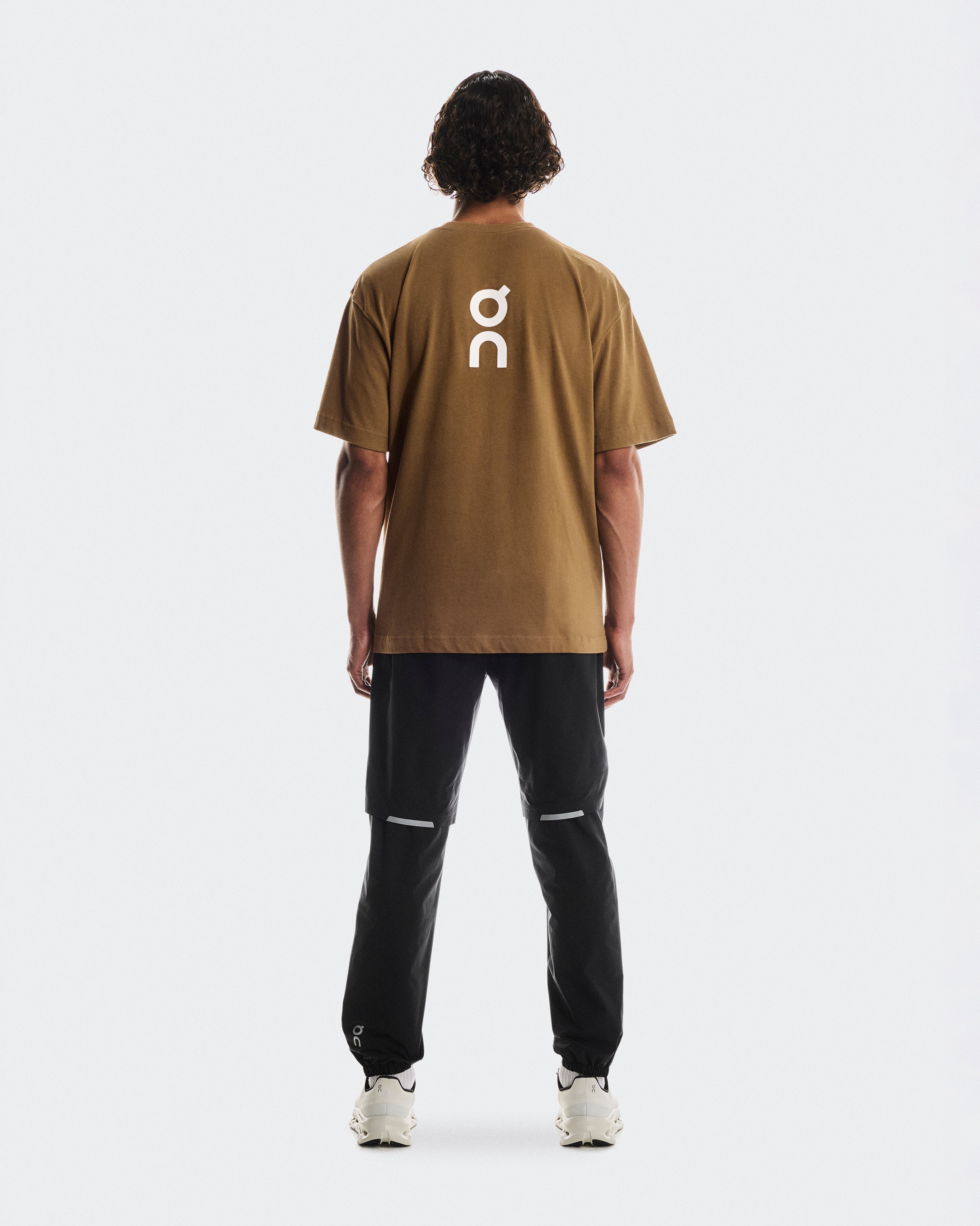 On Club-T Nutmeg