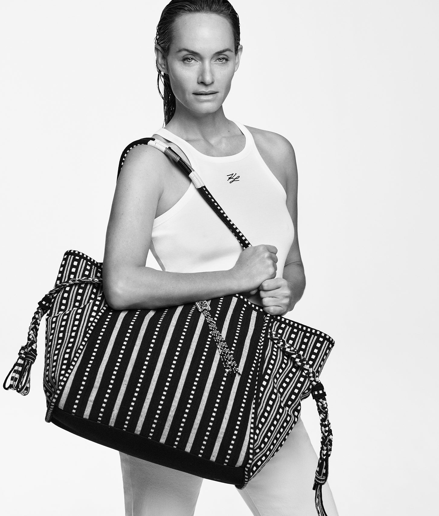 KarlLagerfeld Kl X Amber Valletta Tote Bag White/Black