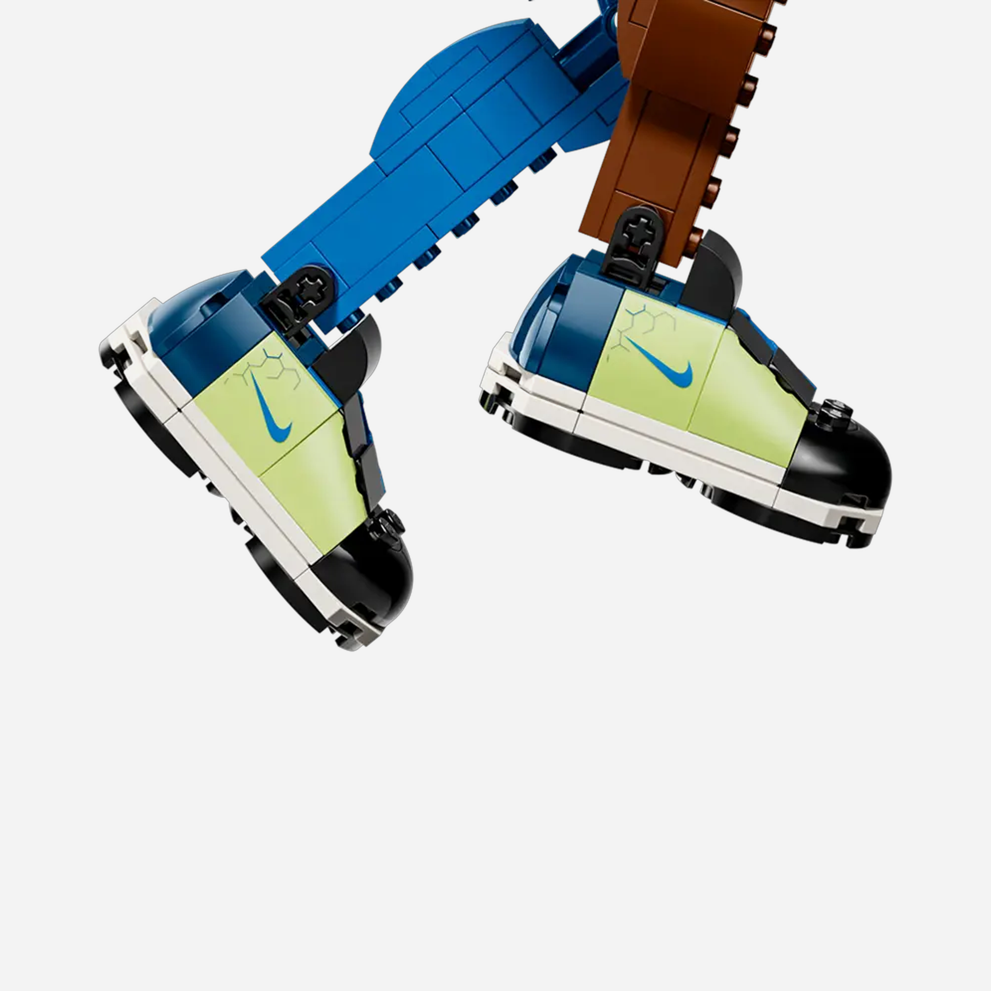 Nike Slam Dunk x LEGO Set