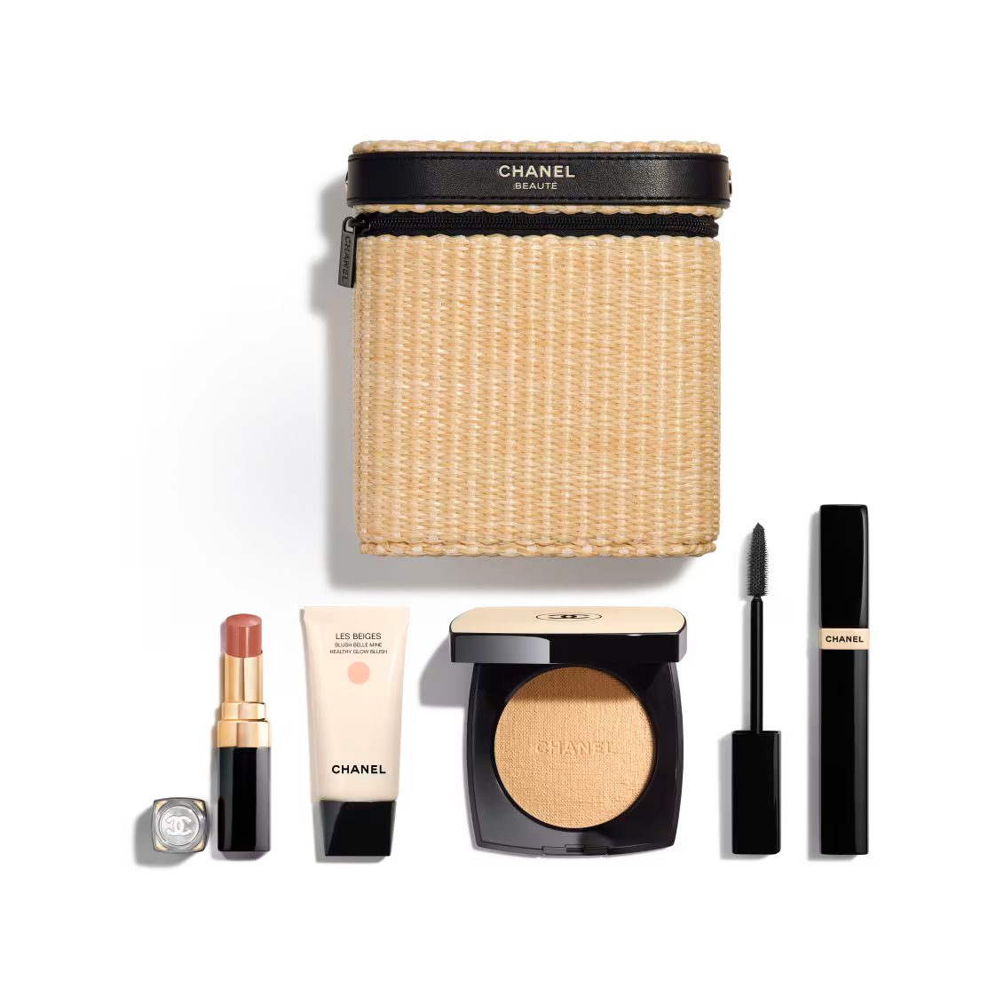 CHANEL LES BEIGES Summer Essentials