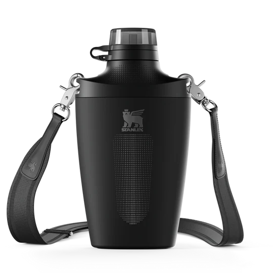 The Stanley Cross Bottle | 23 OZ Black 2.0