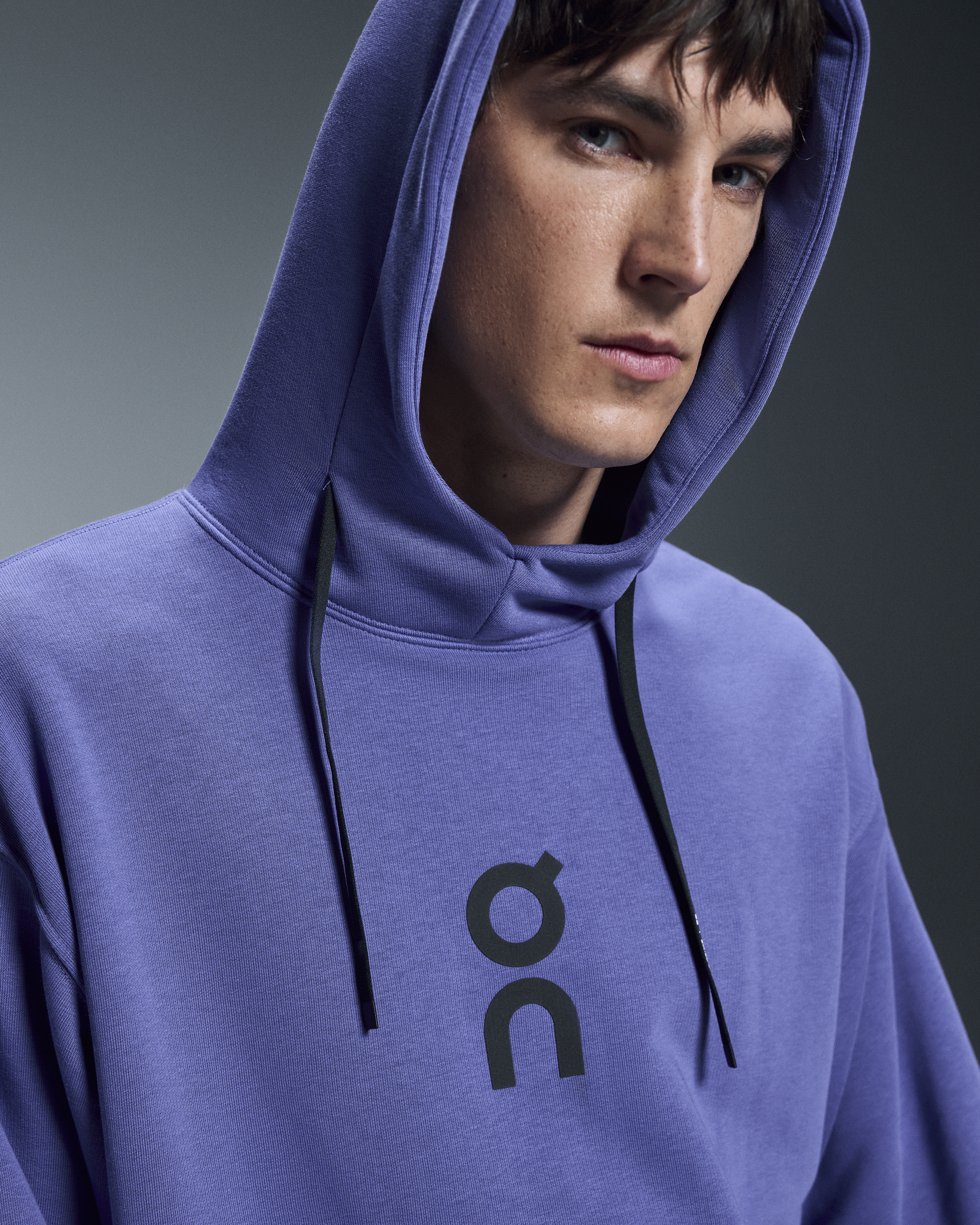On Club Hoodie Iris