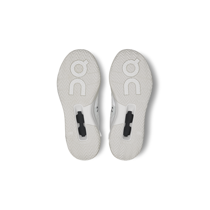 ON Running Women's THE ROGER Clubhouse Pro White | Ice