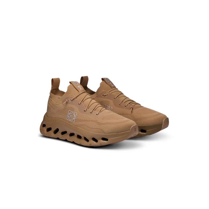 ON Running Women's Cloudtilt LOEWE Dark Sand