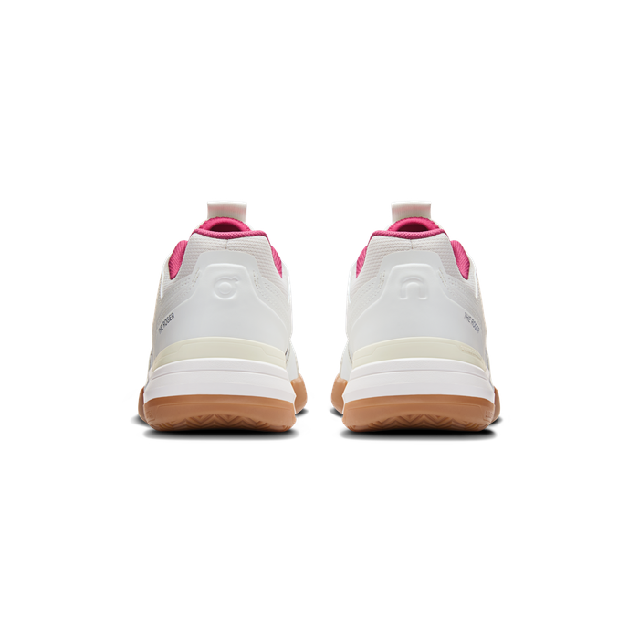 ON Running Women's THE ROGER Clubhouse Pro Ivory | Grenadine