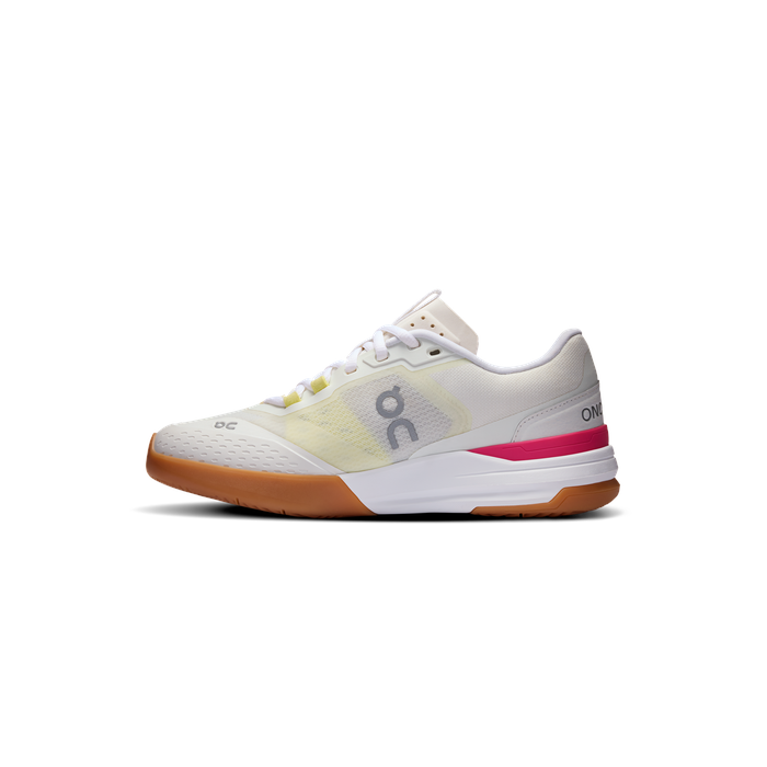 ON Running Women's THE ROGER Advantage Pro Ivory | Pink