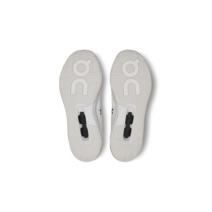 ON Running Men's THE ROGER Clubhouse Pro White | Ice